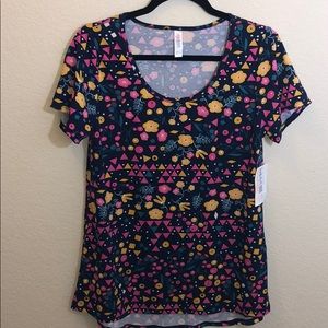 LuLaRoe Small Classic T